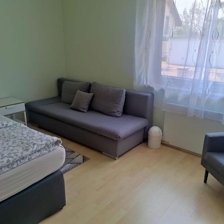 Gaestehaus Windheim Карлсруе Екстериор снимка